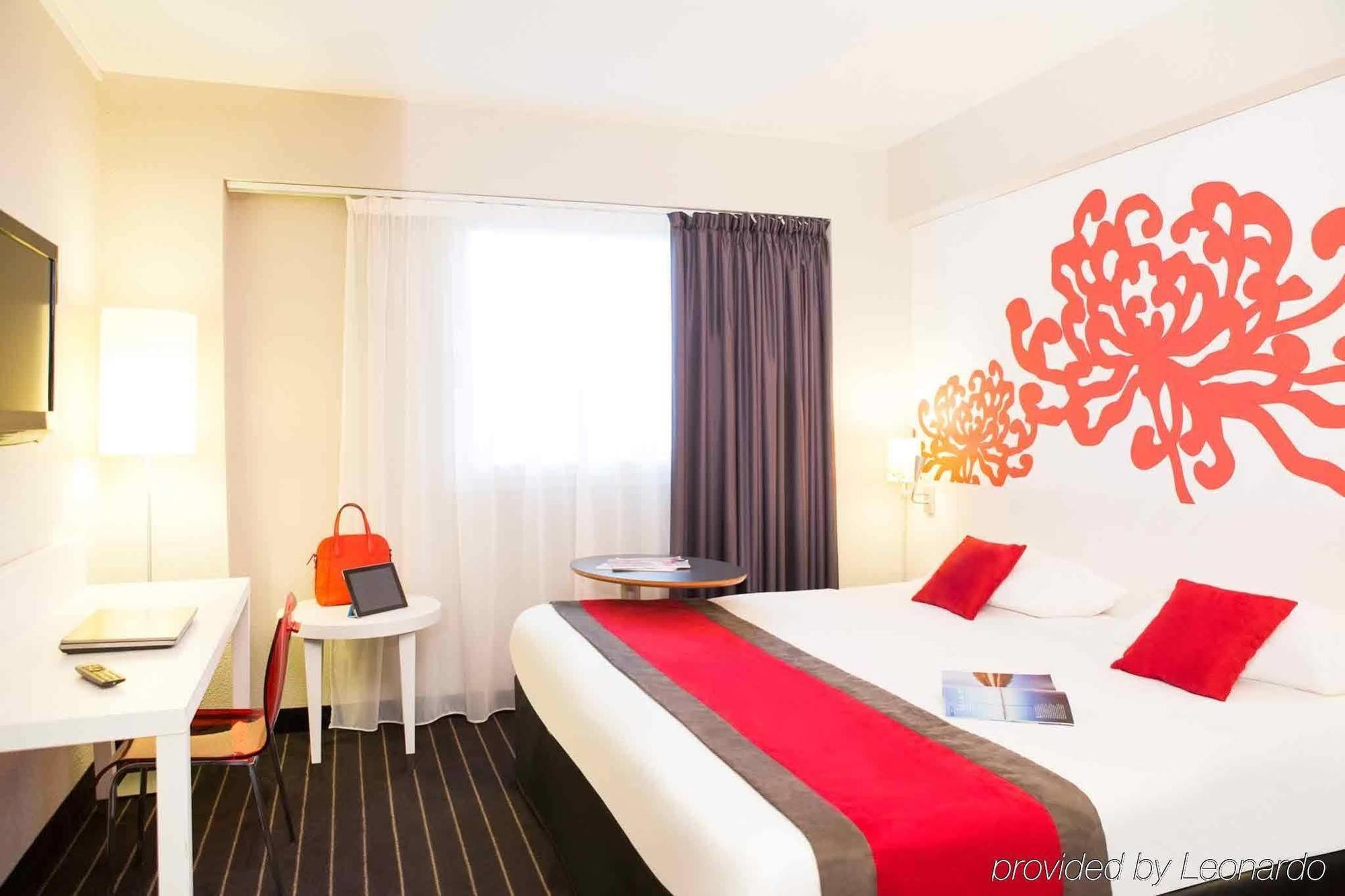 Отель Ibis Styles Bordeaux Centre Meriadeck Экстерьер фото